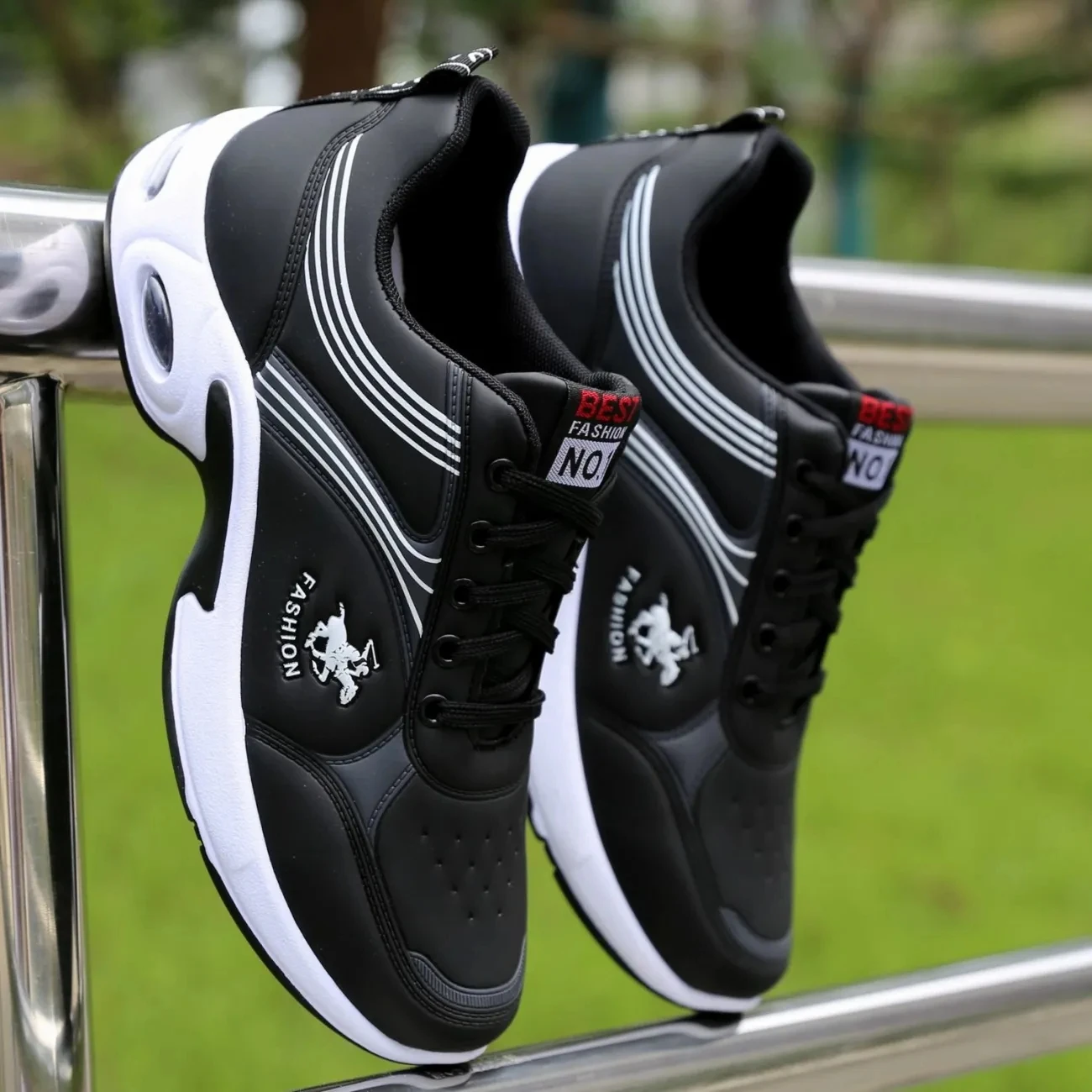 Black Leather Casual Sneakers Autumn Wedges Men's Shoes 2024 Superstar Trainers Boy School Sneakers Fashion Shoes Men Footwear