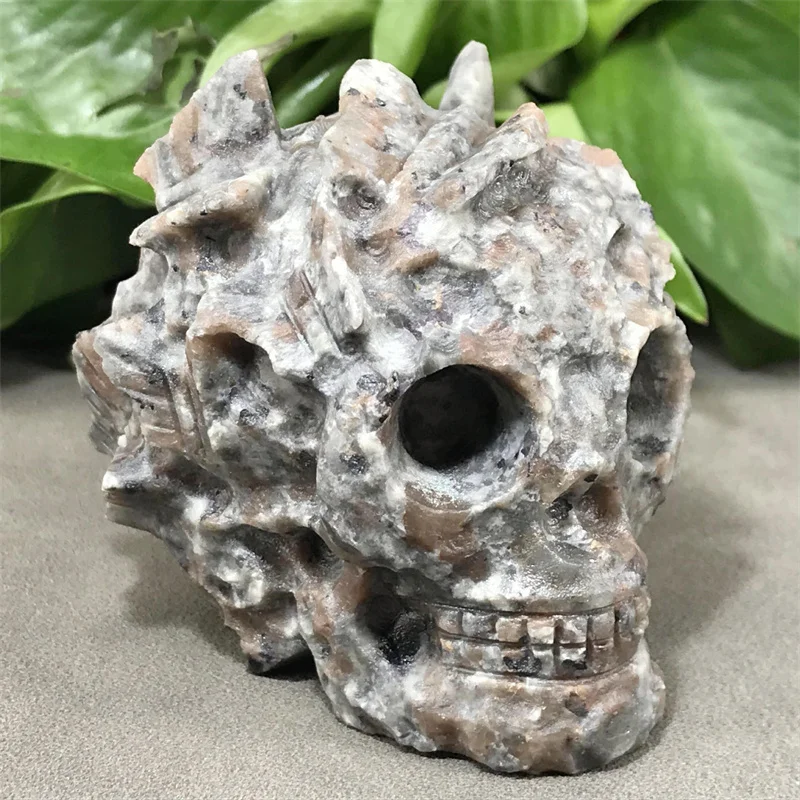 Natural Crystals Quartz Yooperlite Fire Flash Skulls Carved Halloween For Gift Healing Stone Room Home Office Decoration