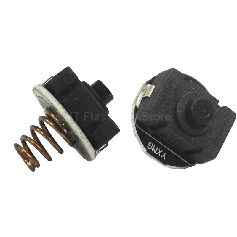 

20mm (D) x 23mm (H) PBS-101 Reverse Clicky Switch