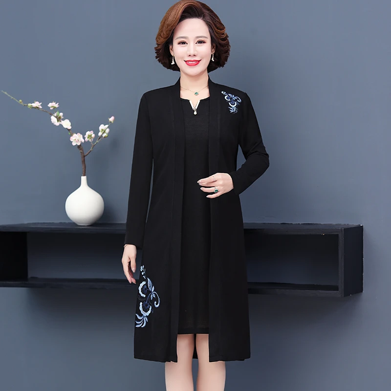 Middle-aged Female Dress Two-piece Suit Spring Autumn High-end Elegant Dress Women\'s Embroidered Dress Set 5XL