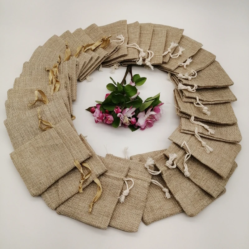 60pcs Handcrafted Jute Bags Christmas Gift Combo Featuring Burlap Drawstring Pouches Sachet Packaging Party Favor Display Supply