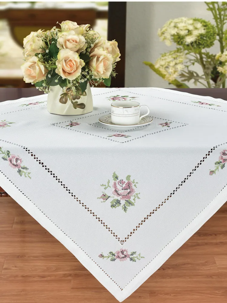 [Camellia Casa]Romantic Cross-stitch Rose Table Runner & Tablecloth,Linen Look & Washable, White & Champagne Home Airbnb Hotel