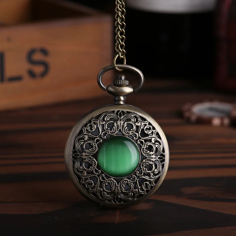 

8063Pocket Watch Quartz Hollow Fashion Gift Fob Watch Gemstone Engraved Design Antique Bronze Pedant Watch Casual Men Women