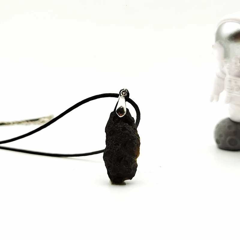 Natural tektite meteorite original rock irregular meteorite Pendant Black Glass meteorite collection gift ornament handicraft