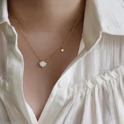 Vintage Stainless Steel Tarnish Free Sweet Natural Shell Pendant Necklaces for Women Gold Color Heart Collar Necklace Jewelry