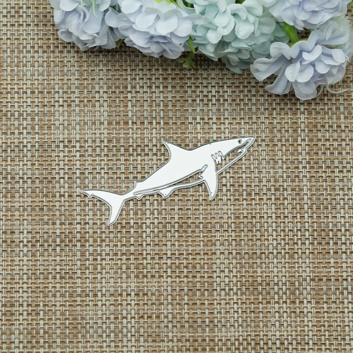 The Vivid Shark Metal Cutting Dies Scrapbooking Fish Pattern Paper Cutter Mold For DIY Clipart Embossing Photo Album Decoration