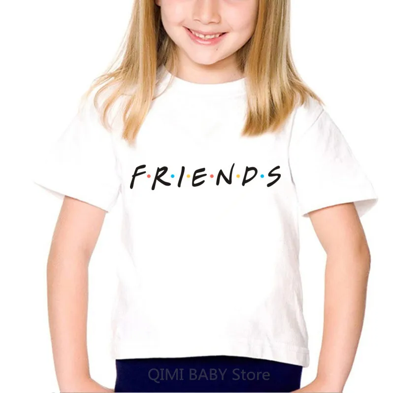 Nieuw Binnen Unisex Meisjes Jongens T-Shirt Grappige 2024 Schattige Vrienden Print Jongens T-Shirts Wit O-hals Comfortabel Kids T-Shirt