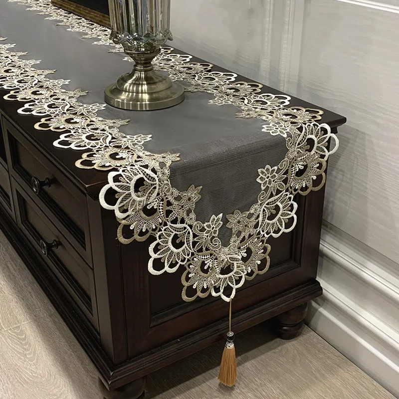 

Europe Table Runner Embroidered Tea Table Cloth TV Cabinet Tablecloth Lace Pendant Tassel Dresser Table Flag Shoe Dust Cover