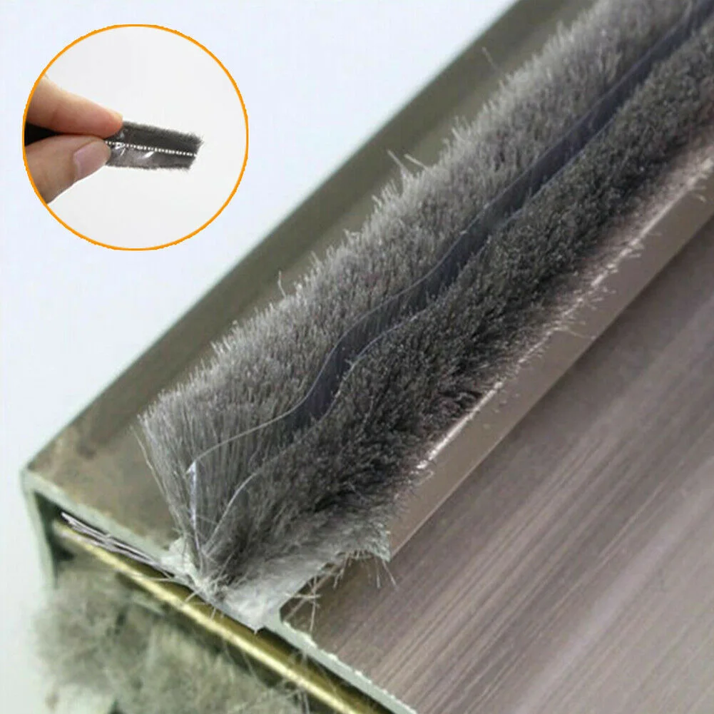 Щетка-уплотнитель для дверей и окон, 10 м