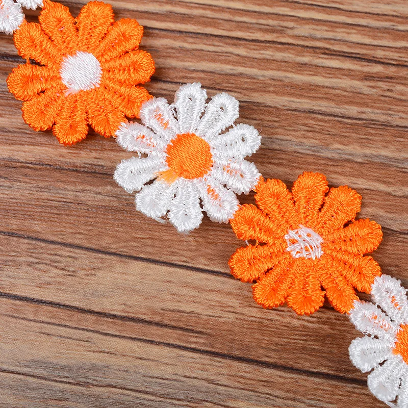 1Yard Colorful Embroidered Lace Fabric Daisy Flower Lace Trim Knitting Wedding Patchwork Ribbon Sewing Clothing Accessories 25mm