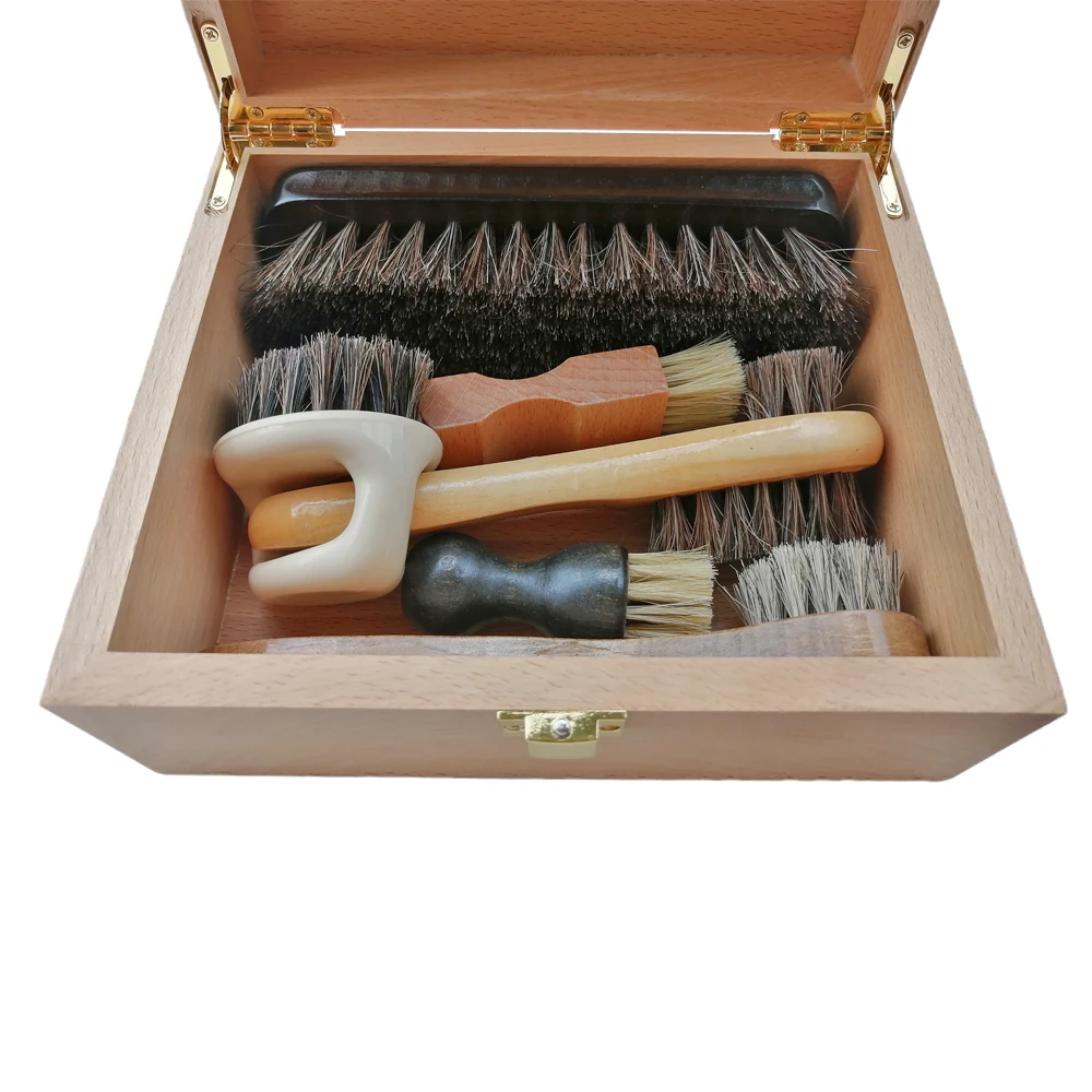 Handmade Strong and Durable Shoe Brush Storage Box, Natural Wood, Clamshell Cleaning Tool, Toolkit