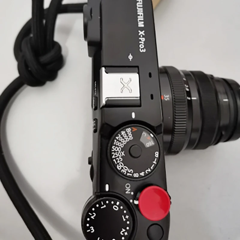 Suitable for Fuji X-T4 X-T3 X-T2 X-T30 X-T20 X-E3 X-E2 X-PRO3 X-PRO2 X30 X10 Hot Shoe Embedded Flash Hot Shoe