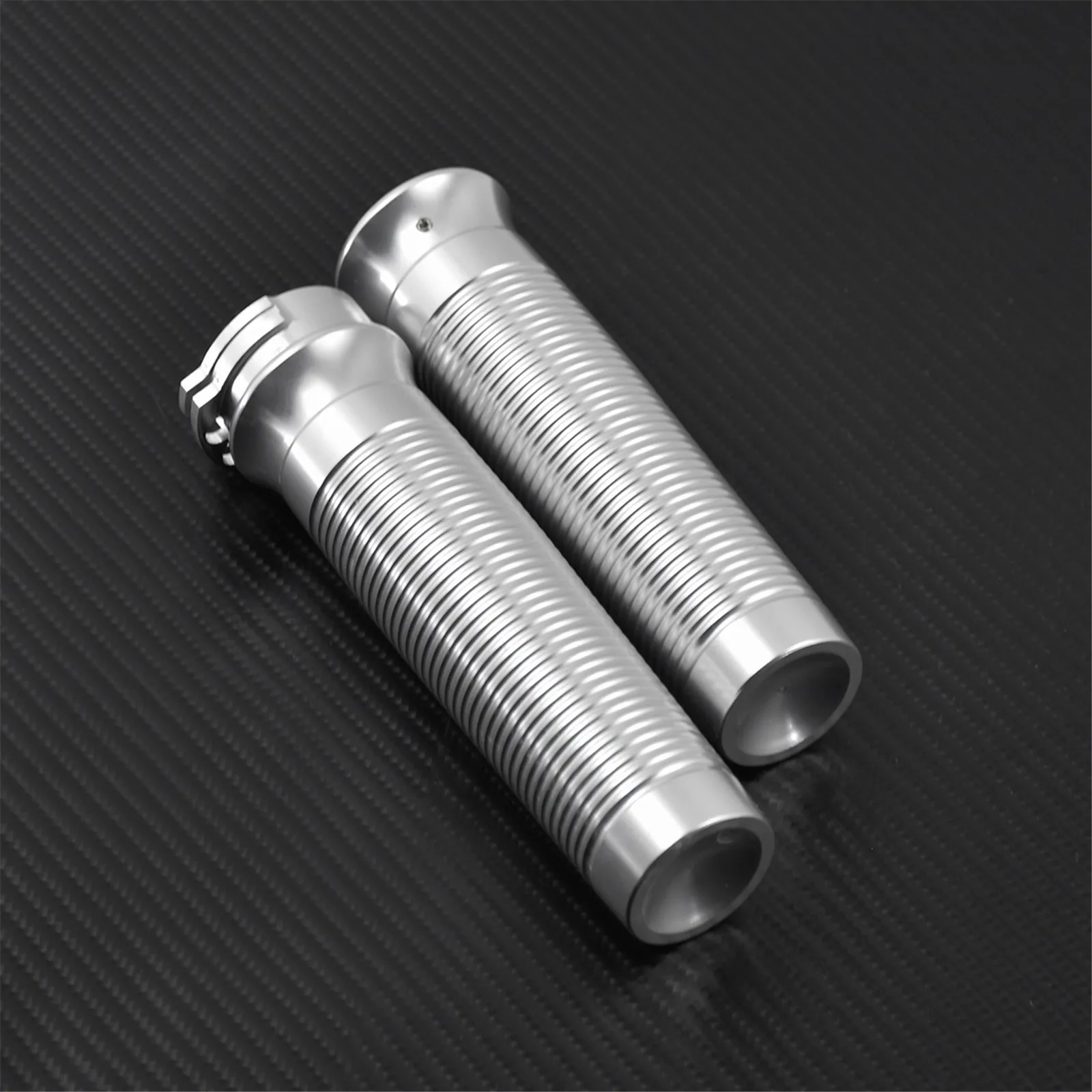 Motorcycle 1\'\' 25mmAluminum Handlebar Hand Grips Black/Chrome For Harley Chopper Bobber Sportster 883 Dyna Softail Street Bob