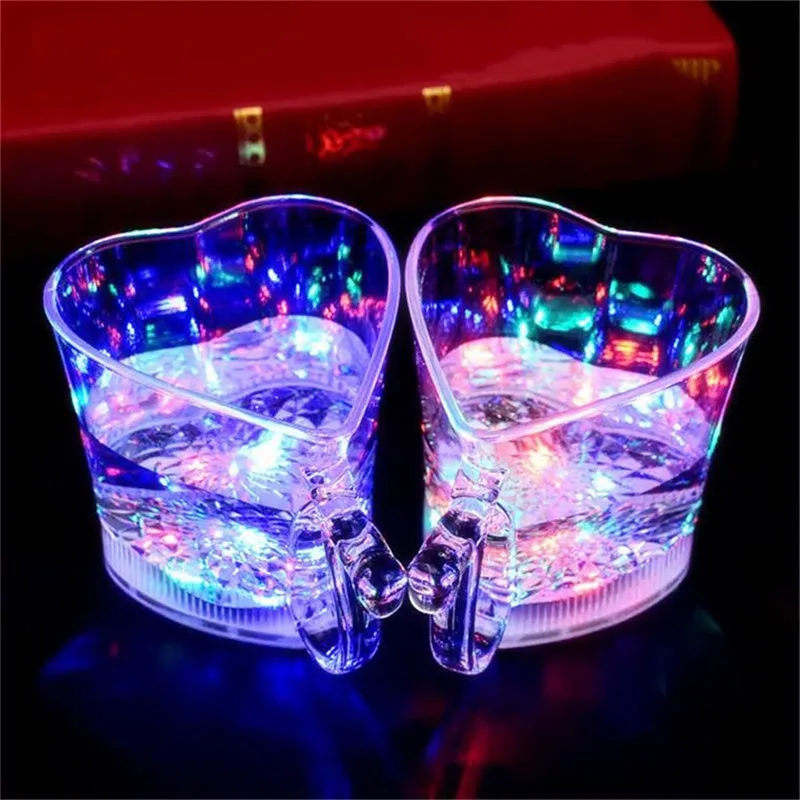 Light-Up Cup Love Heart Shaped Changing Color Magic Mug For Water Whisky Juice Beer Wine Bar Plastic Romantic Surprise Gift