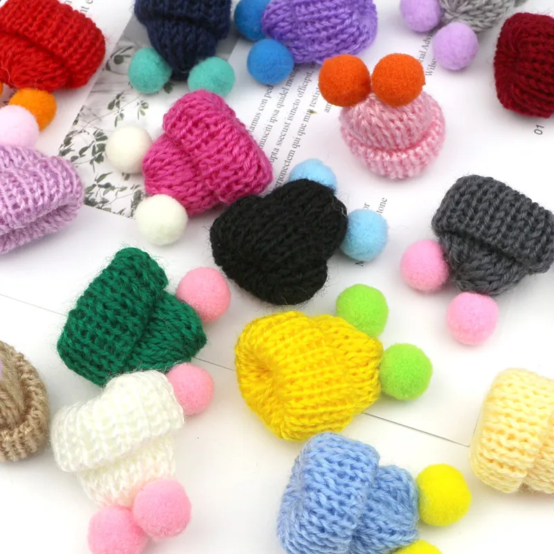 30 pz lavoro a maglia Mini Pompon cappelli fai da te artigianato arte forniture copricapo accessori per capelli spilla uncinetto giocattoli gioielli