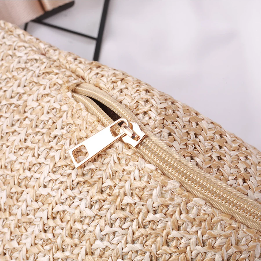 Straw Chest Bag Summer Travel Beach Waist Bag Fanny Pack Phone Bag Fashion Woven Rattan Shoulder Crossbody Bags New Sac poitrine