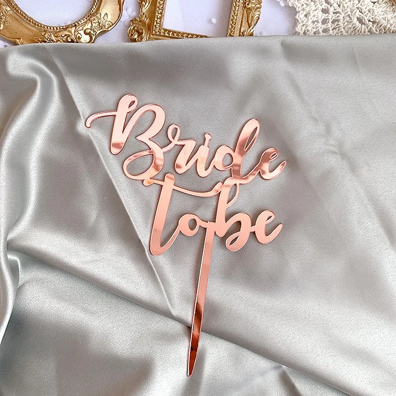 Bride To Be Theme Cake Topper Gold Acrylic Hen Party Cake Flags Dessert Decoration for Wedding Party Cake Topper Baking Supplies
