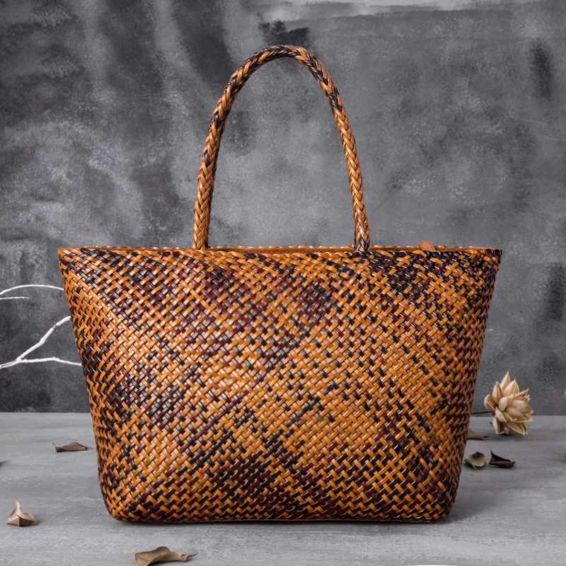 100% Genuine Leather Women Shoulder Bag summer Casual Inner Fabric Shopping Bag Vintage Tote Bag Cowhide hollow woven bag