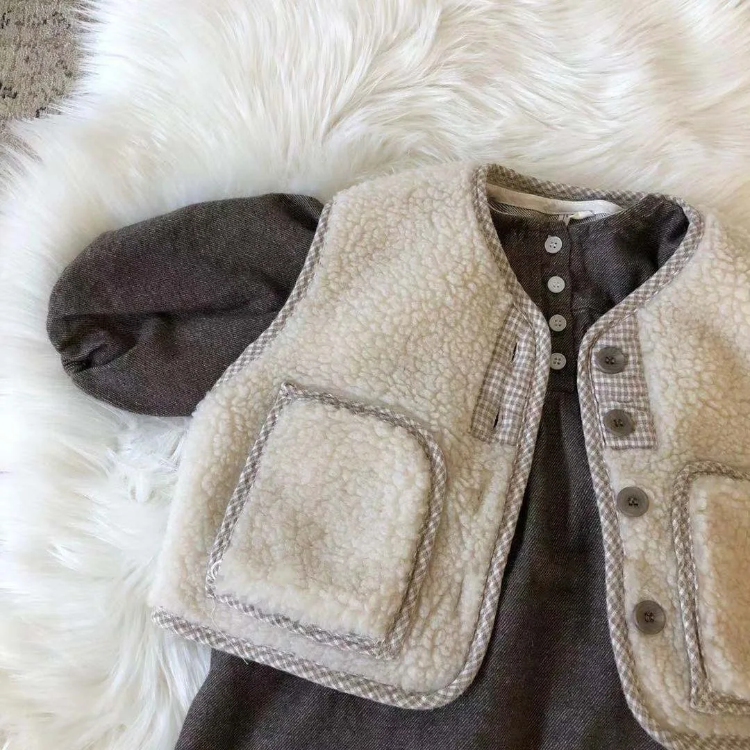 Autumn Winter Baby Fleece Vest Girls Sleeveless Coat Boys Windproof Cardigan Infant Lamb Wool Vest Newborn Warm Clothes