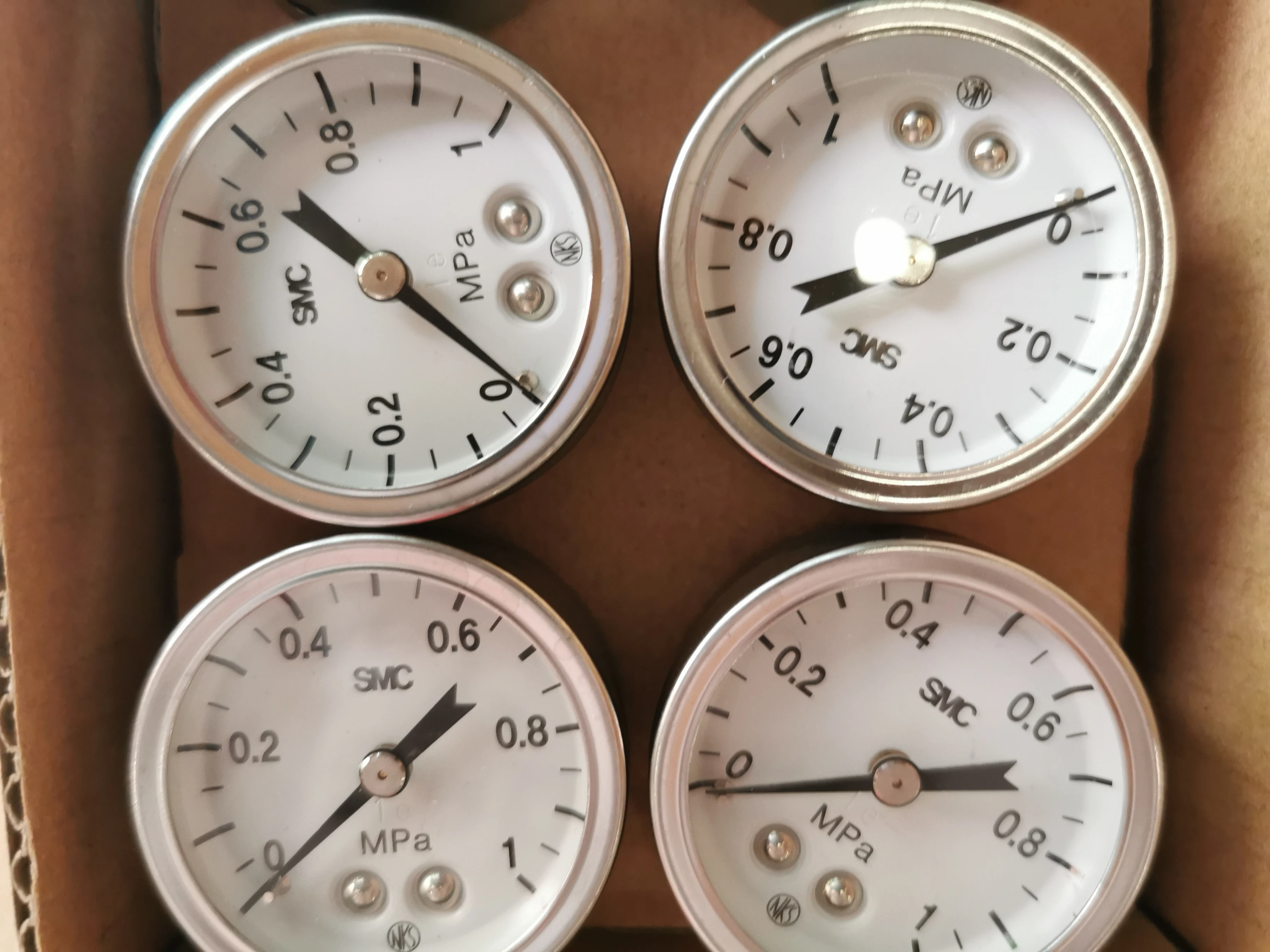 

Pressure gauge G36-4-01 G36-10-01 G46-10-01 G46-10-02 G43-2-01 G43-4-01 G43-6-01 Y-40Z Y-50Z G46-10-01M-C G46-10-02M-C SMC