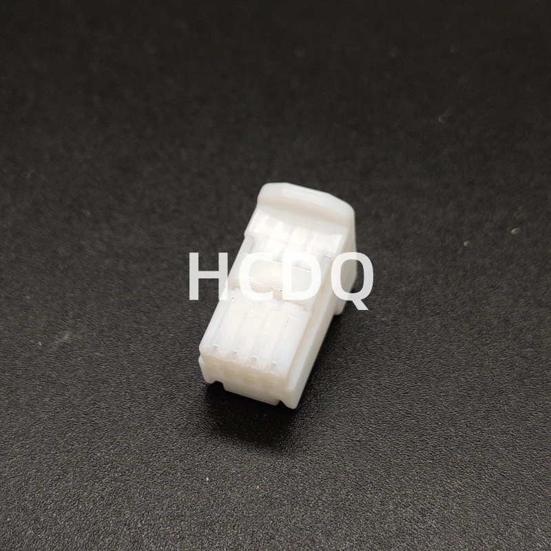 The original 90980-12910 8PIN  automobile connector plug shell and connector are supplied from stock