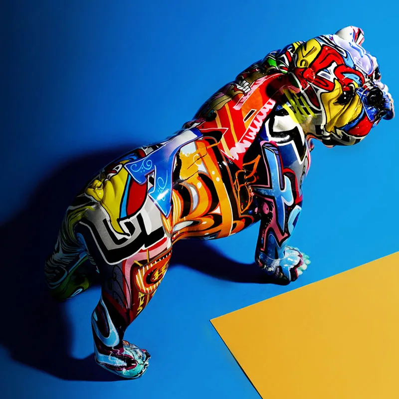 EUROPEAN CREATIVE COLORFUL GRAFFITI DOG STATUE VINTAGE RESIN ANIMAL SCULPTURE DESKTOP ORNAMENT HOME DECORATION ACCESSORIES