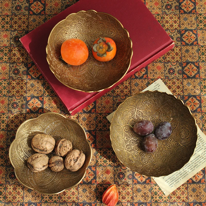 round-brass-fruit-tray-retro-carved-home-tray-storage-candy-snacks-plate-home-office-vintage-decor-copper-trays-luxury-carved