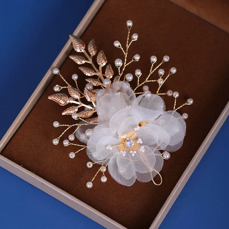 Pin Rambut Bunga Elegan Benang Renda Putih Bunga Daun Emas Jepit Rambut Mutiara Headpieces Pernikahan Aksesoris Rambut Pengantin LL @ 17