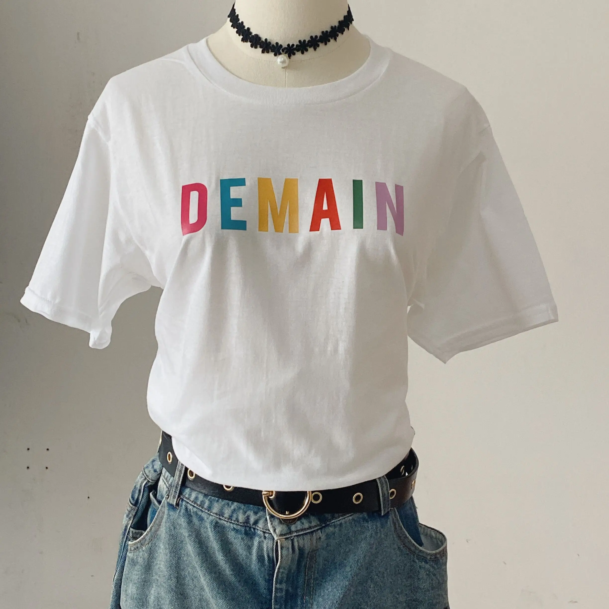 Demain Letter T Shirt Woman Rainbow Color Round Collar Cotton Soft Loose Short Sleeve Tee Chic Vintage Casual T Shirt