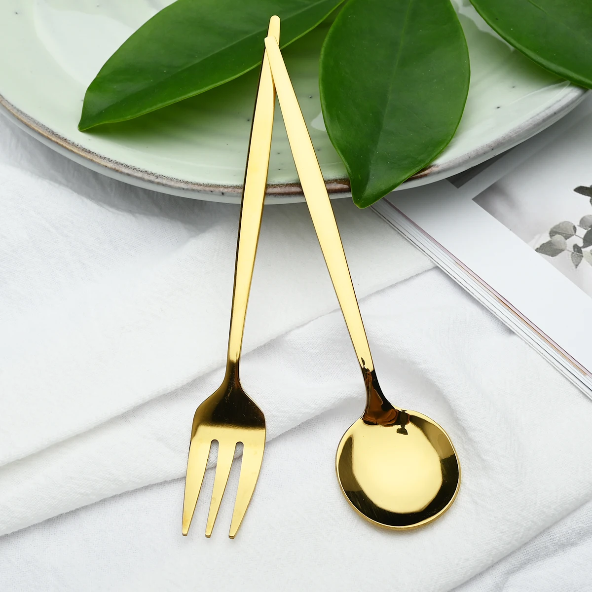 36Pcs/Set Gold Dinnerware Cutlery Set Knife Cake Fruit Fork Coffee Spoon Flatware Silverware Stainless Steel Party Tableware Set