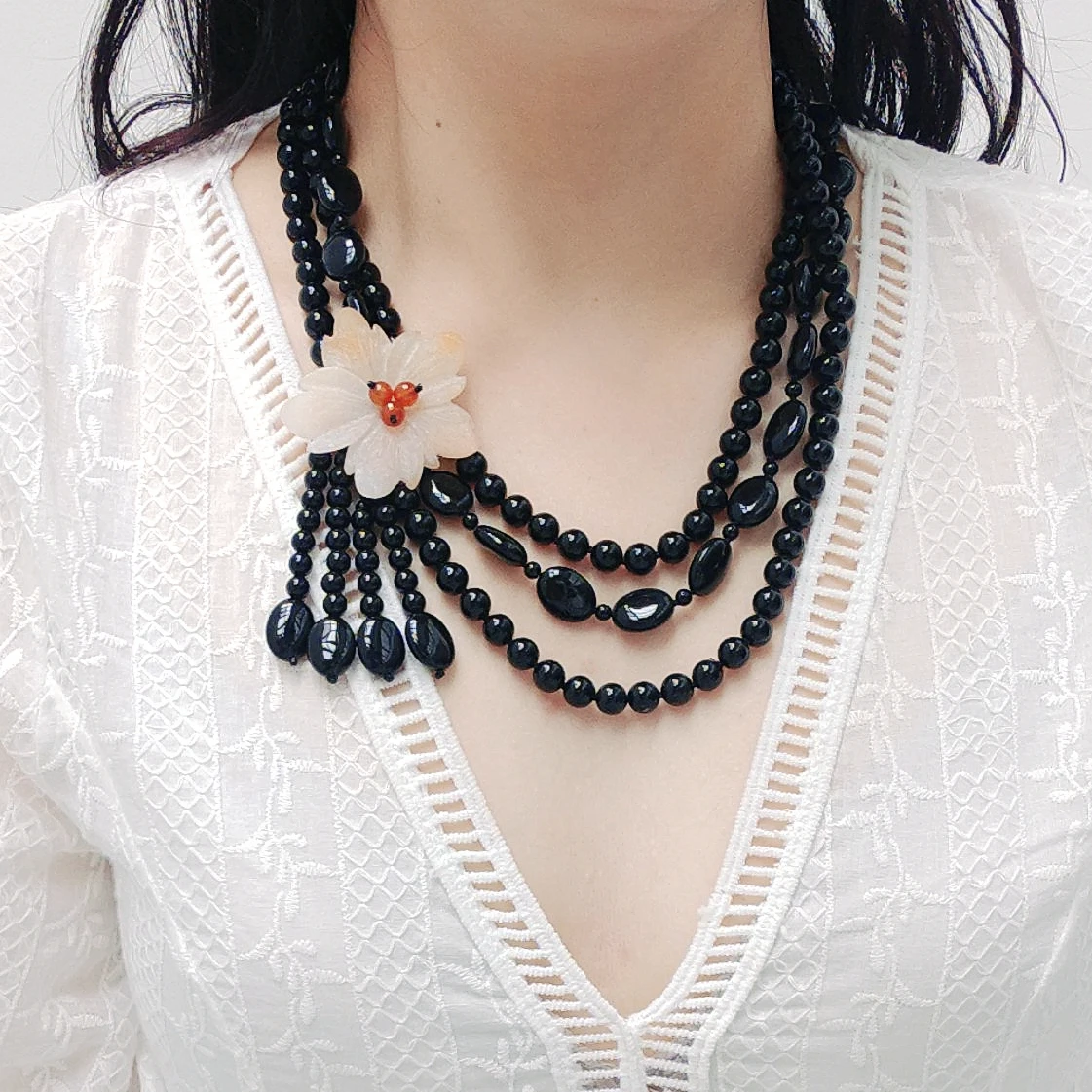 

Lii Ji Real Stone Black Color Statement Necklace 52cm Black Onyx Yellow Jade Flowers Tassels Necklace Women Party Jewelry