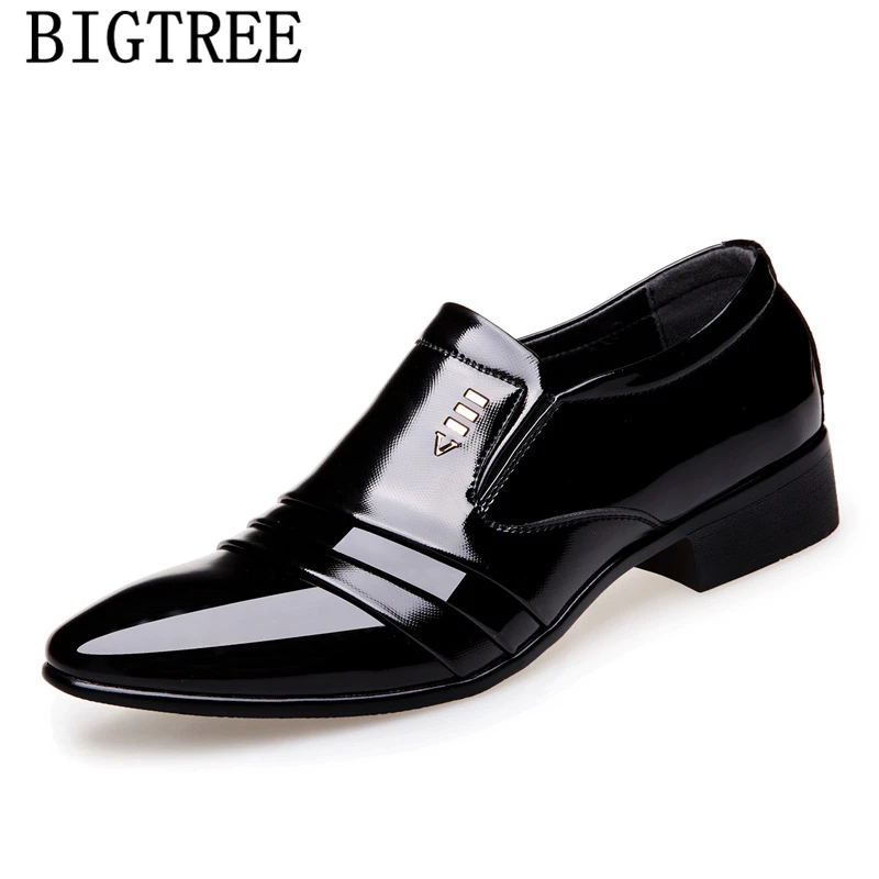 Italian Shoes Men Formal Evening Dress Loafers Men Wedding Shoes Luxury Coiffeur Designer Shoes Men Classic Sepatu Slip On Pria