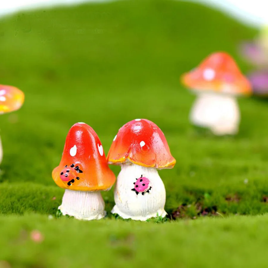 20pcs Artificial Resin Ladybugs MushroomFor Moss Terrarium Home Desktop Decor/Crafts/Bonsai/Doll House/Miniature/Cake Decor