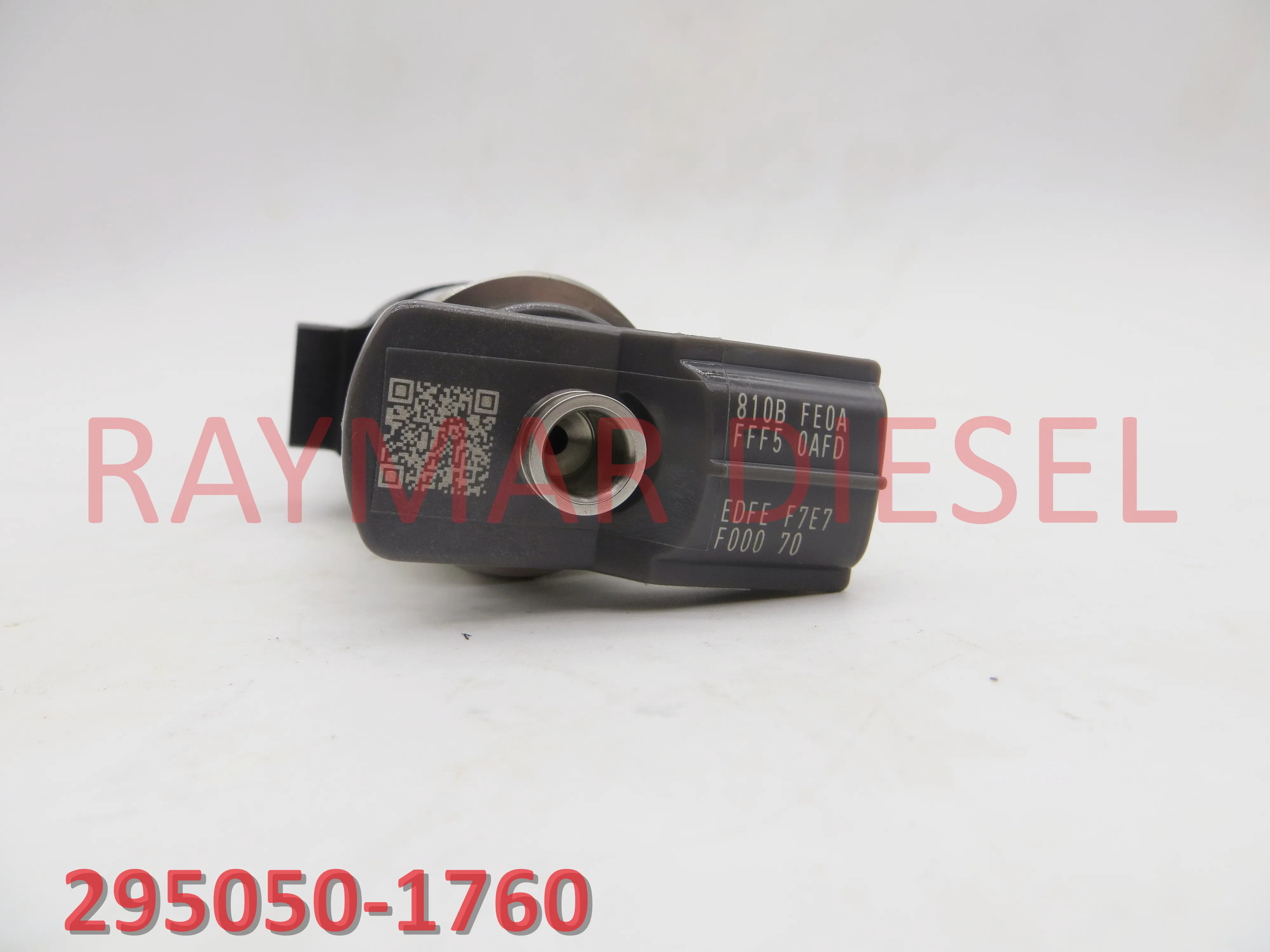 Genuine diesel common rail fuel injector 295050-1760 for 4N15 1465A439