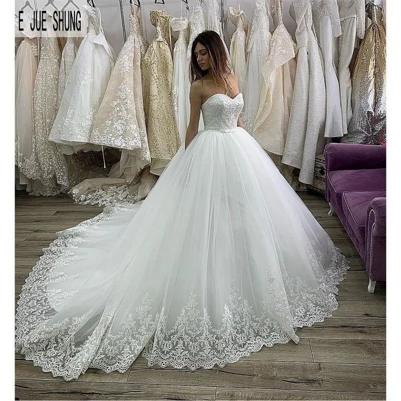 

E JUE SHUNG White Sweetheart Ball Gown Wedding Dressess Appliques Bow Bridal Gowns Bride Dresses Lace Up Back robe de mariee