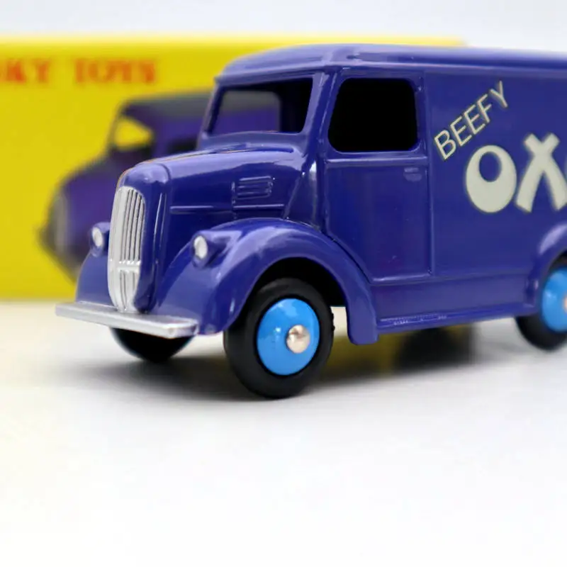 Atlas Dinky toys 453 For Fourgon Trojan 15 cwt VAN OXO Diecast Models Auto Car Gift Collection Miniature