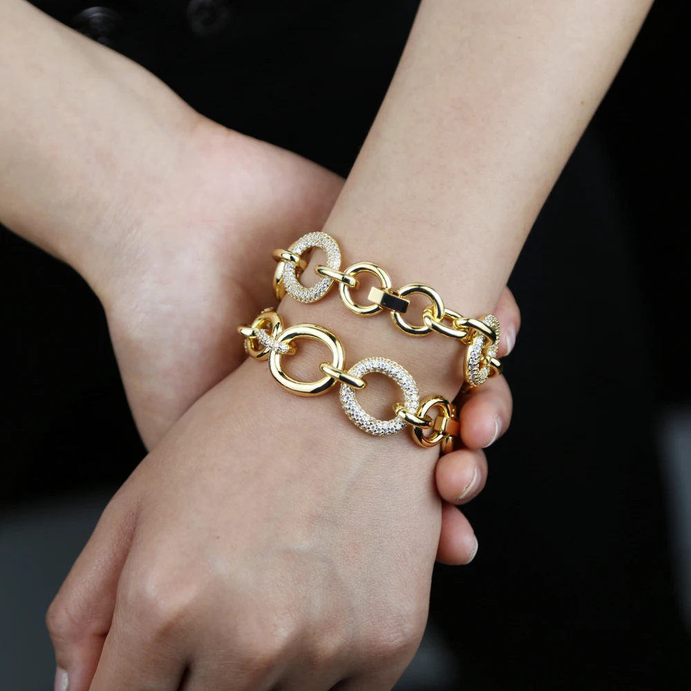 2023 New arrived gold color geometric round oval link chain women bracelet bling 5a cz paved hollow circle chains jewelry