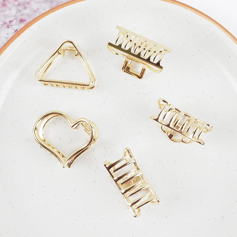 Small Minimalist Hair Claw Clips Metallic Gold Hollow Out Geometric Ponytail Holder Clamp Seashell Heart Bowknot Barretteses