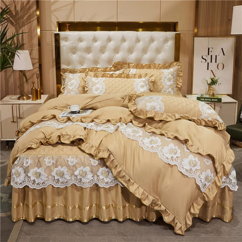 

Bedroom Home Textile Lace Flower Embroidery Bedding Quilt/Comforter Covers Pillowcases Beige Duvet Cover Set With Zip 200x230CM