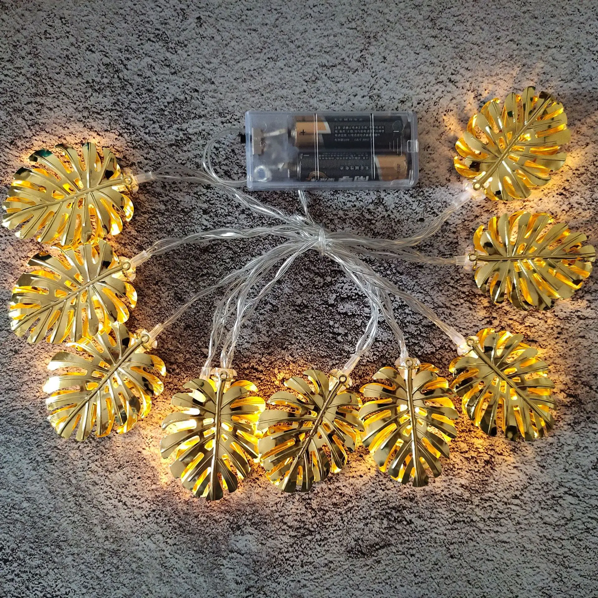 PheiLa LED Golden Leaf String Light Fairy Garland Gold Leaf Lamp USB or Battery Operated for Railing Window TV Background Decor