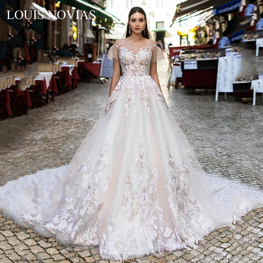 Louis Novias Beach Wedding Dress 2019 New Arrival Invisible Neckline Illusion Backless Embroidered Organza and Tulle Short