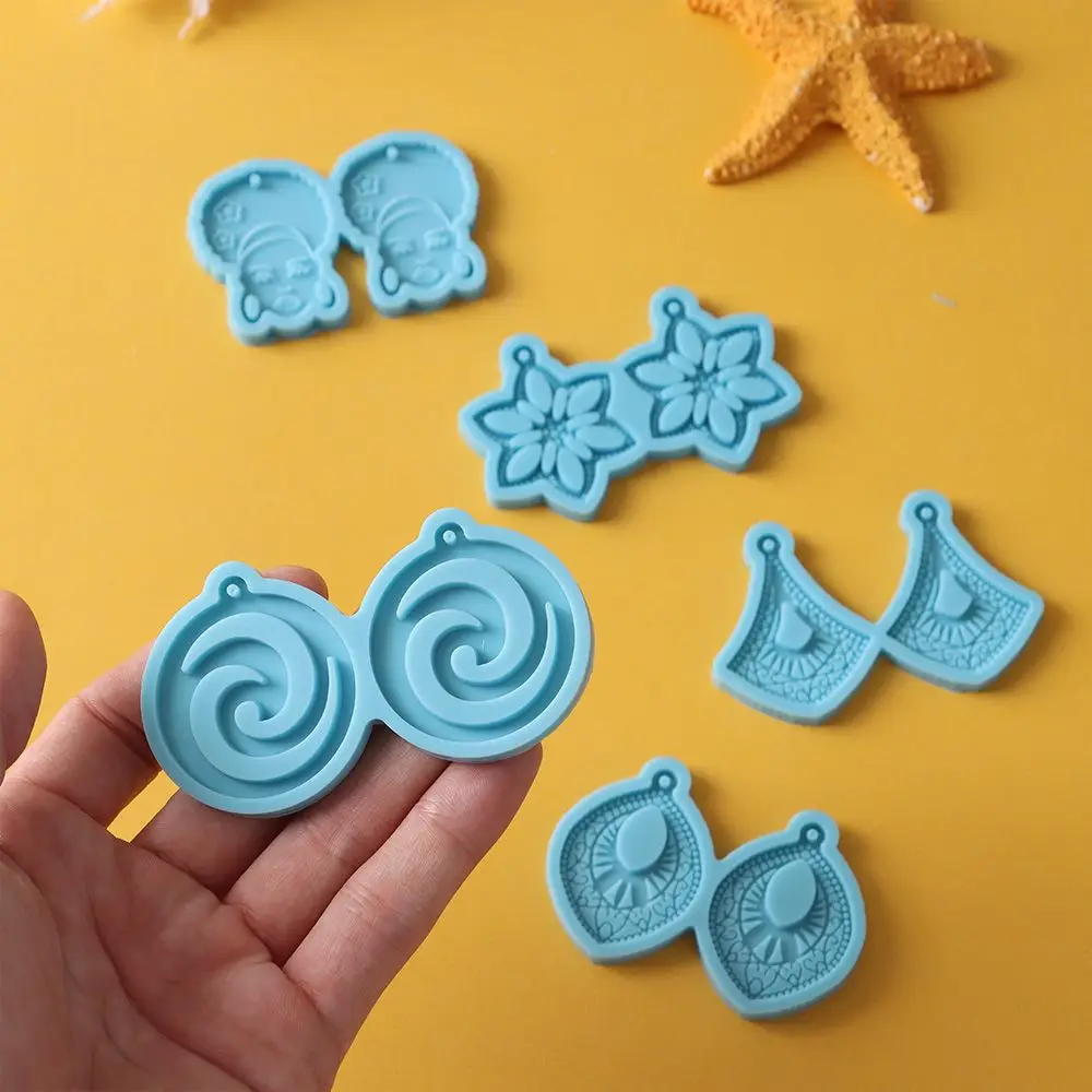 قالب صب المجوهرات الحرف قالب راتنجات الايبوكسي أقراط قالب الأذن ترصيع المفاتيح