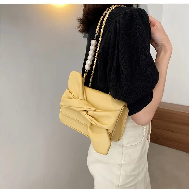 

2021 New Korean Fashion Messenger Bag Fashion Bow Chain Small Square Bag Women's Foreign Style Simple Shoulder Bag