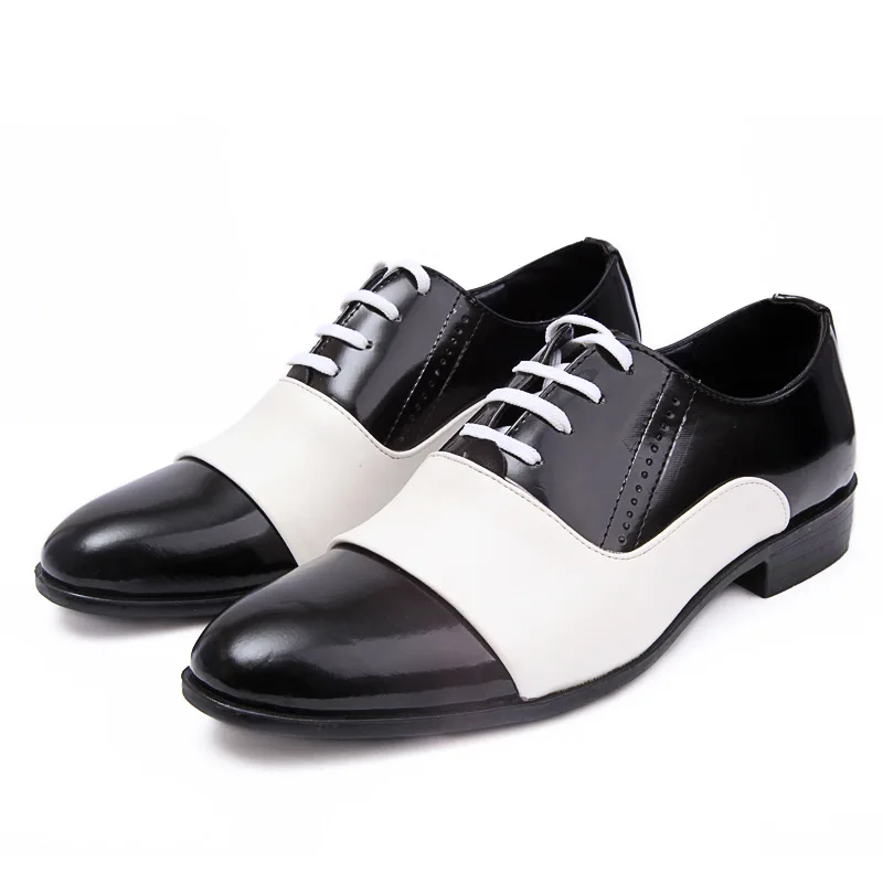 2019 New Autumn Fashion Men Office Shoes Patent Leather Men Dress Shoes White Black Male Soft Leather Wedding Party Oxford Shoes