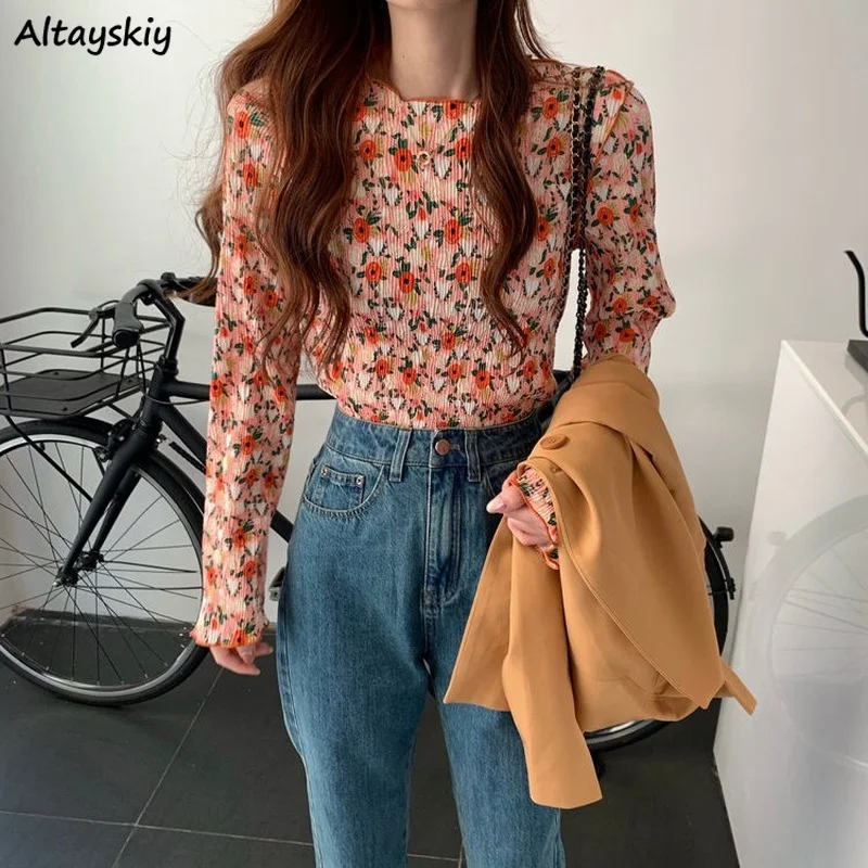 T-shirts Women Floral Vintage Long Sleeve Basic Chic All-match Tee Folds O-neck Female Retro Tops Spring Autumn Chiffon Popular