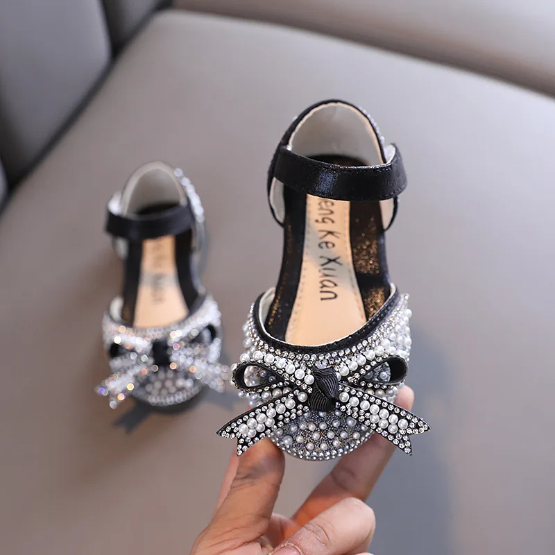 Hot Summer Girls Sandals Pearl Sequins Princess Party Shoes Soft Flat Dance Sandals Fashion Children Single Shoes Kids Sandals