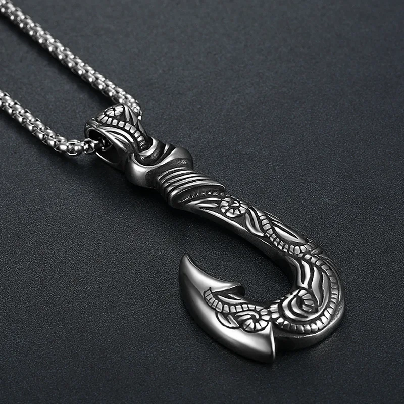 Moana Fishing Hook Pendant Necklace On Neck for Men Legendary Viking Hook Pendant Chain Vintage Men\'s Accessories Jewelry 2021