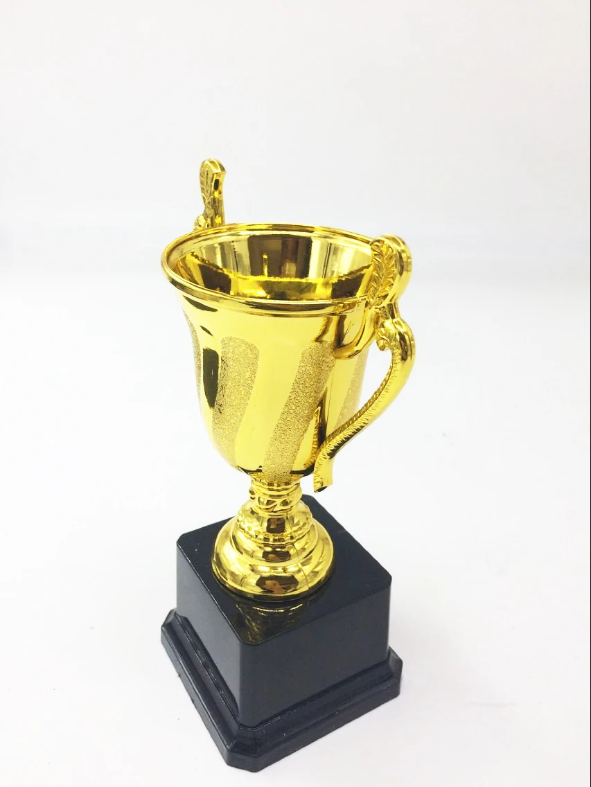 2025  hot sale  Mini Trophy Plastic Business Award Gold Plated Craft Souvenir Home Decor Winner Awards Competition Sports Game