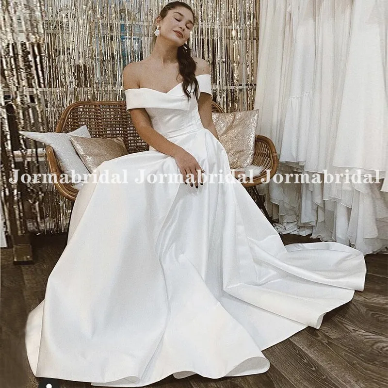 2021 bohemia vestidos de casamento fora do ombro branco marfim praia vestidos de noiva elegante superior cetim vestidos de noiva com divisão lateral