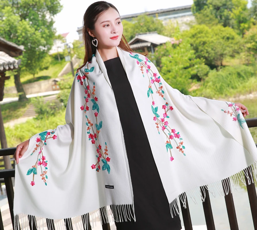 Multicolor cheongsam shawl national style embroidery ten miles peach blossom photo scarf women sunscreen warm dual hair scarf